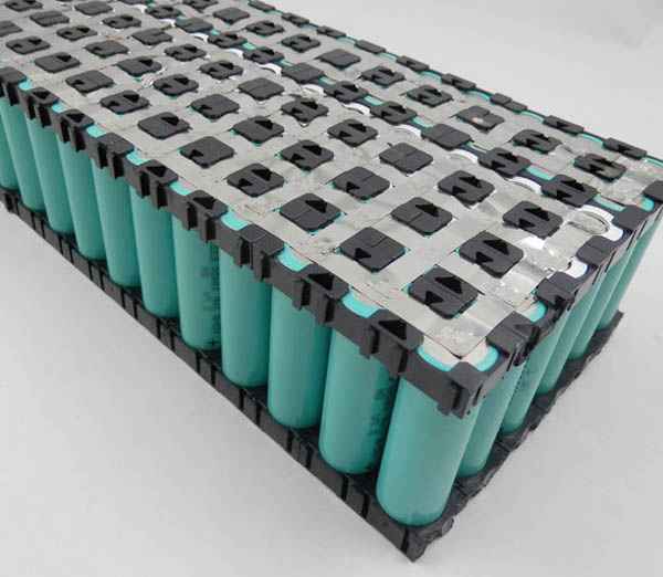 Smart BMS oplossingen | Axtrel Battery Management